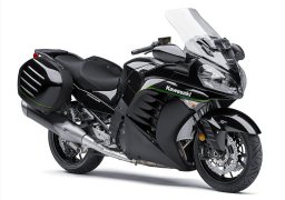 Kawasaki_concours_14_abs_2021_1.jpg
