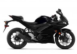 Yamaha_yzf_r3_2021_3.jpg