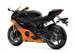 Yamaha_yzf_r6_2020_3.jpg