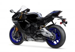 Yamaha_yzf_r1m_2021_3.jpg