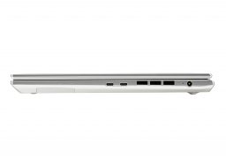 Gigabyte_aero_17_ye5_3.jpg