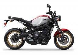 Yamaha_xsr900_2021_2.jpg
