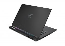 Aorus_15_9mf_2023_8.jpg
