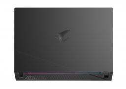 Aorus_17_9mf_2023_10.jpg