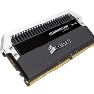 Corsair DDR4 Dominator Platium 2x4GB 3733MHz