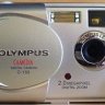Olympus D-390